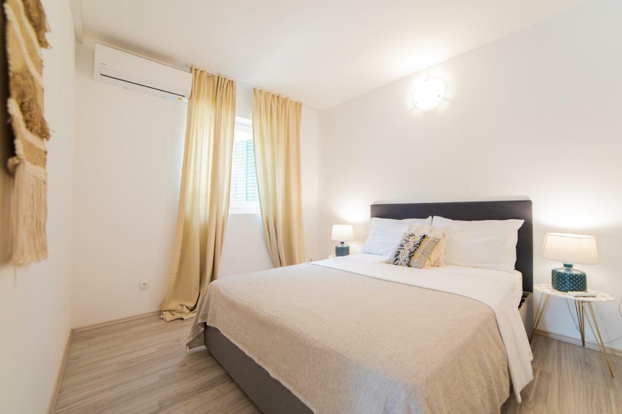 Villa Astra 브렐라 외부 사진